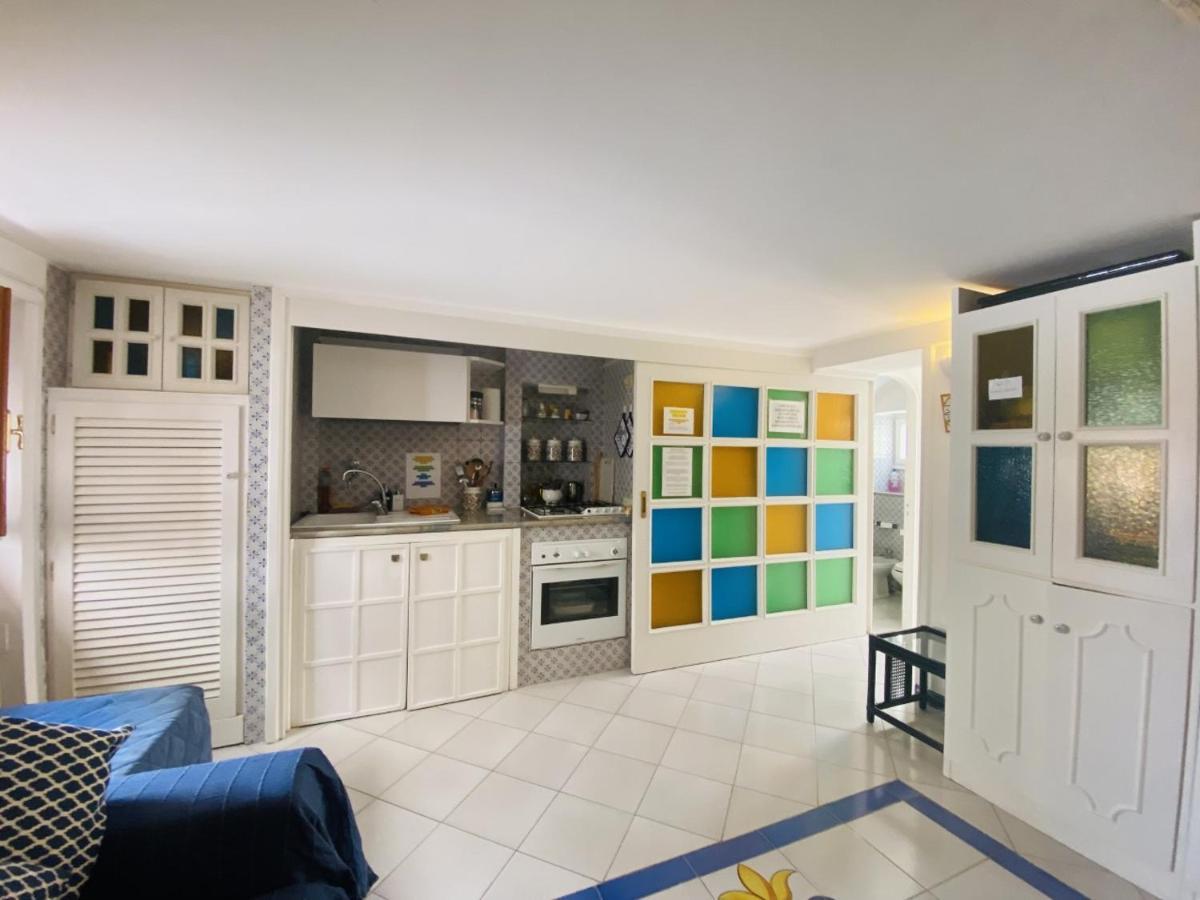 Central Apartment Le Botteghe Capri Luaran gambar