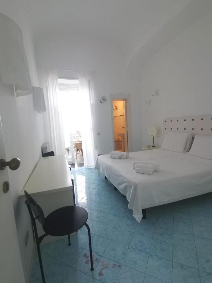 Central Apartment Le Botteghe Capri Luaran gambar