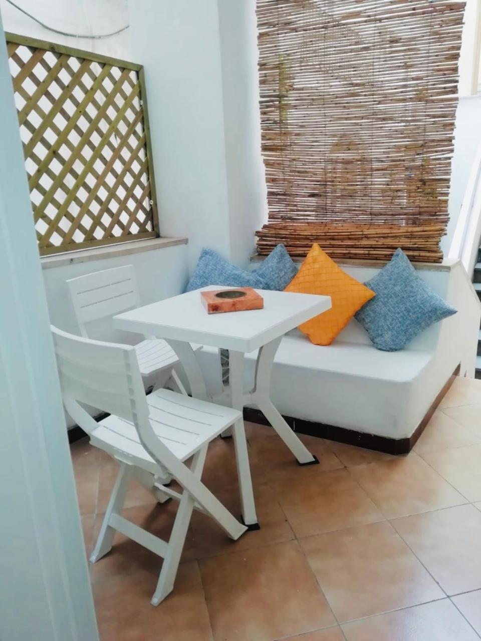 Central Apartment Le Botteghe Capri Luaran gambar